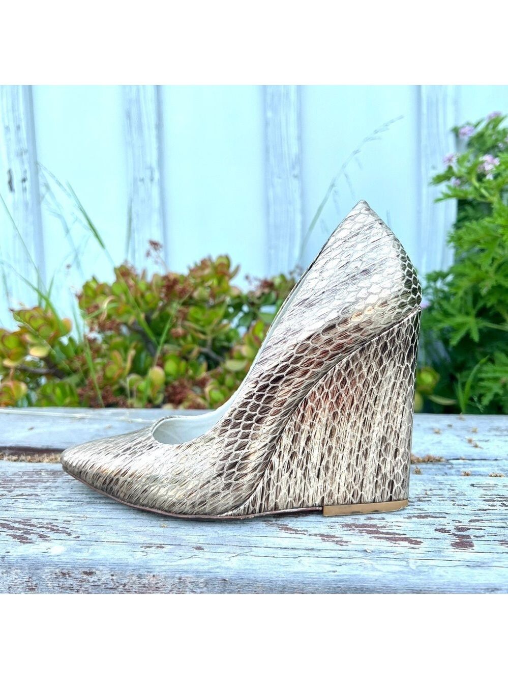 Alice and Olivia Gold Python Wedge Heels Size 7
